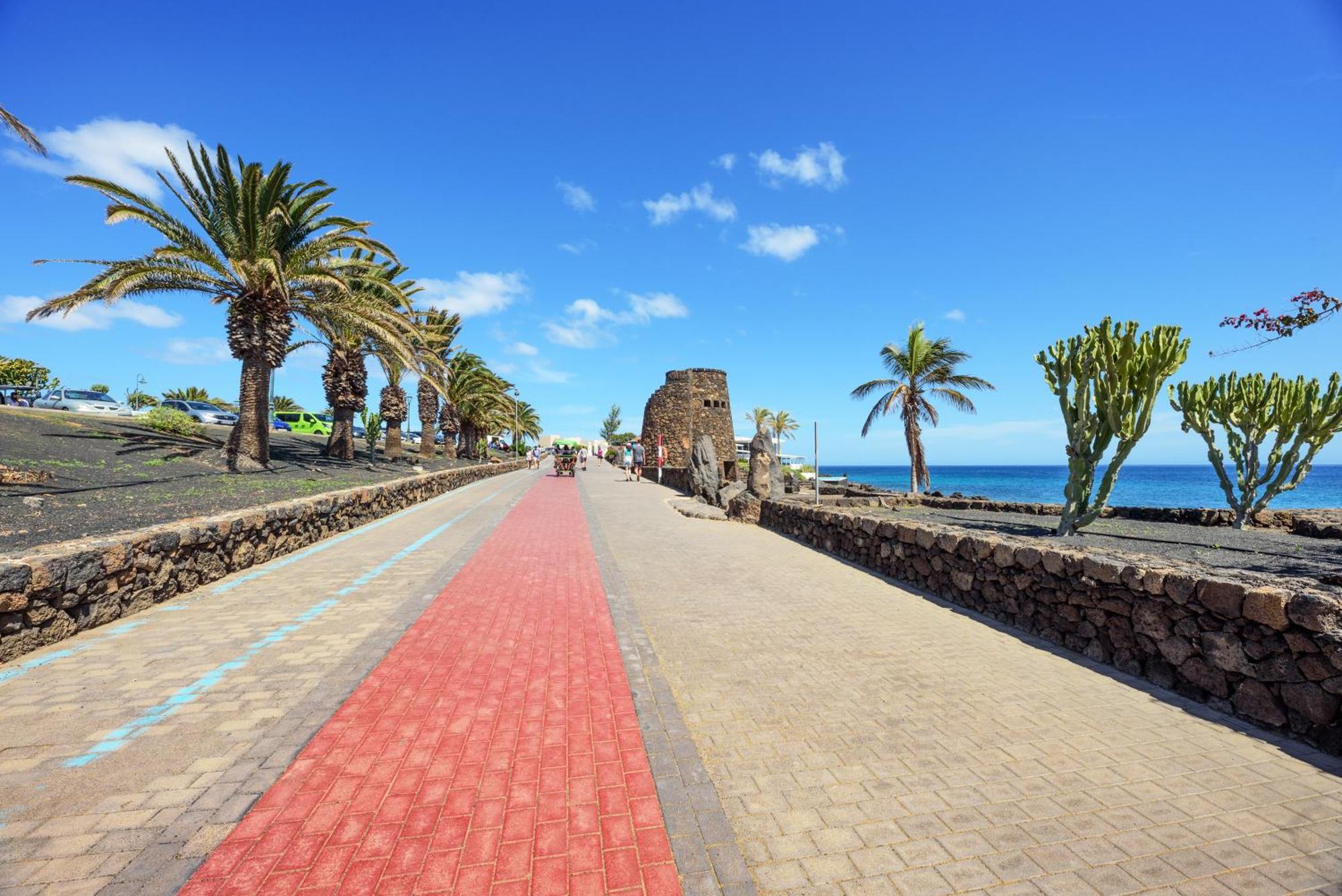 Lanzahost Casa Del Sol 1 Lägenhet Costa Teguise Exteriör bild